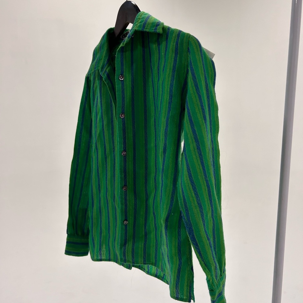 Vintage button up